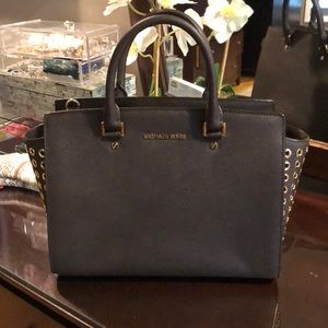 Michael Kors Medium Selma Satchel